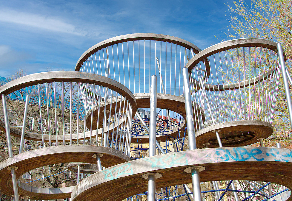 Großes Klettergerüst Großes Klettergerüst