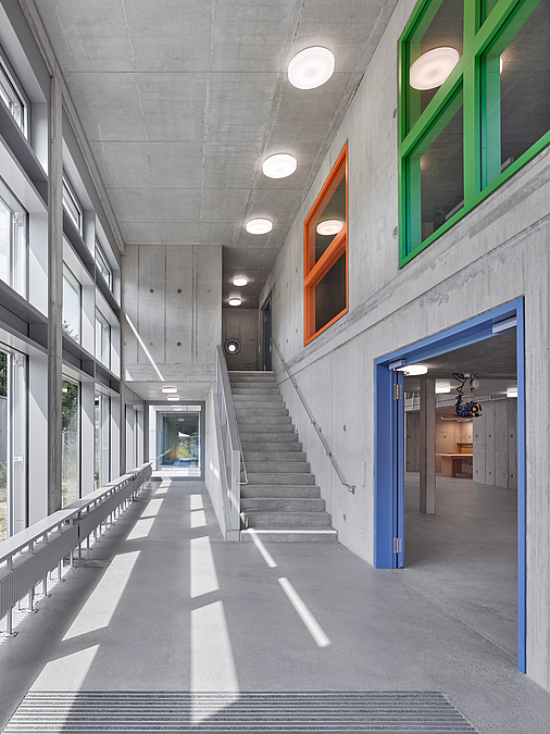 Foyer mit Treppe