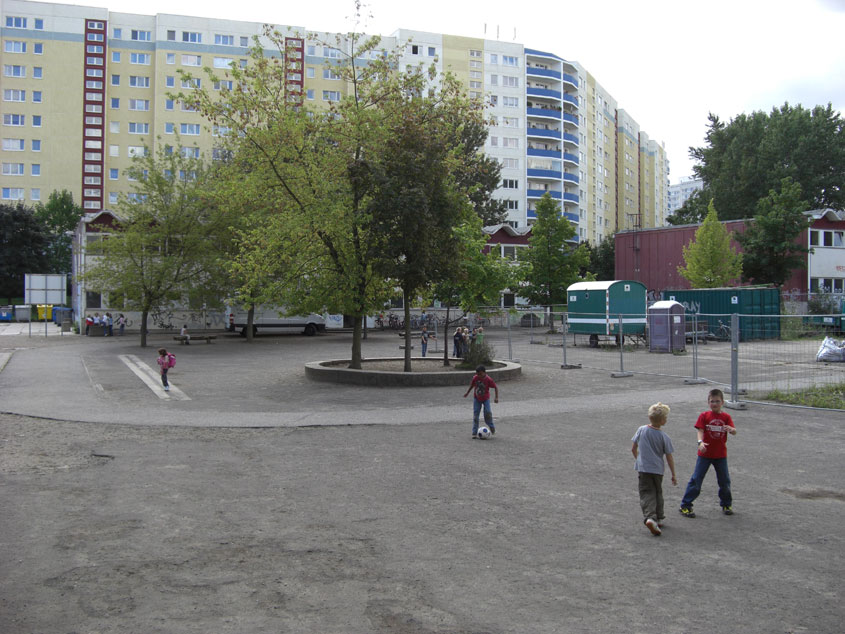 Schulhof vor dem Umbau